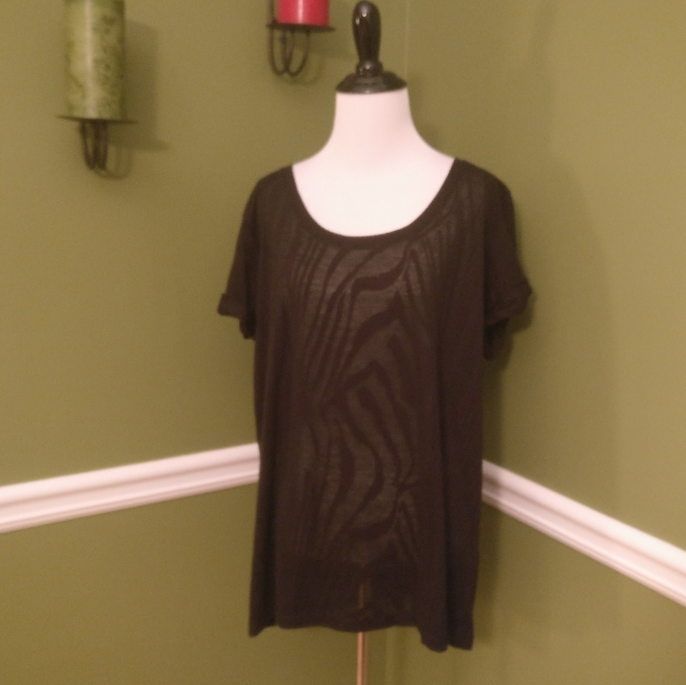 H&M Black Short sleeve with zebra pattern overlay